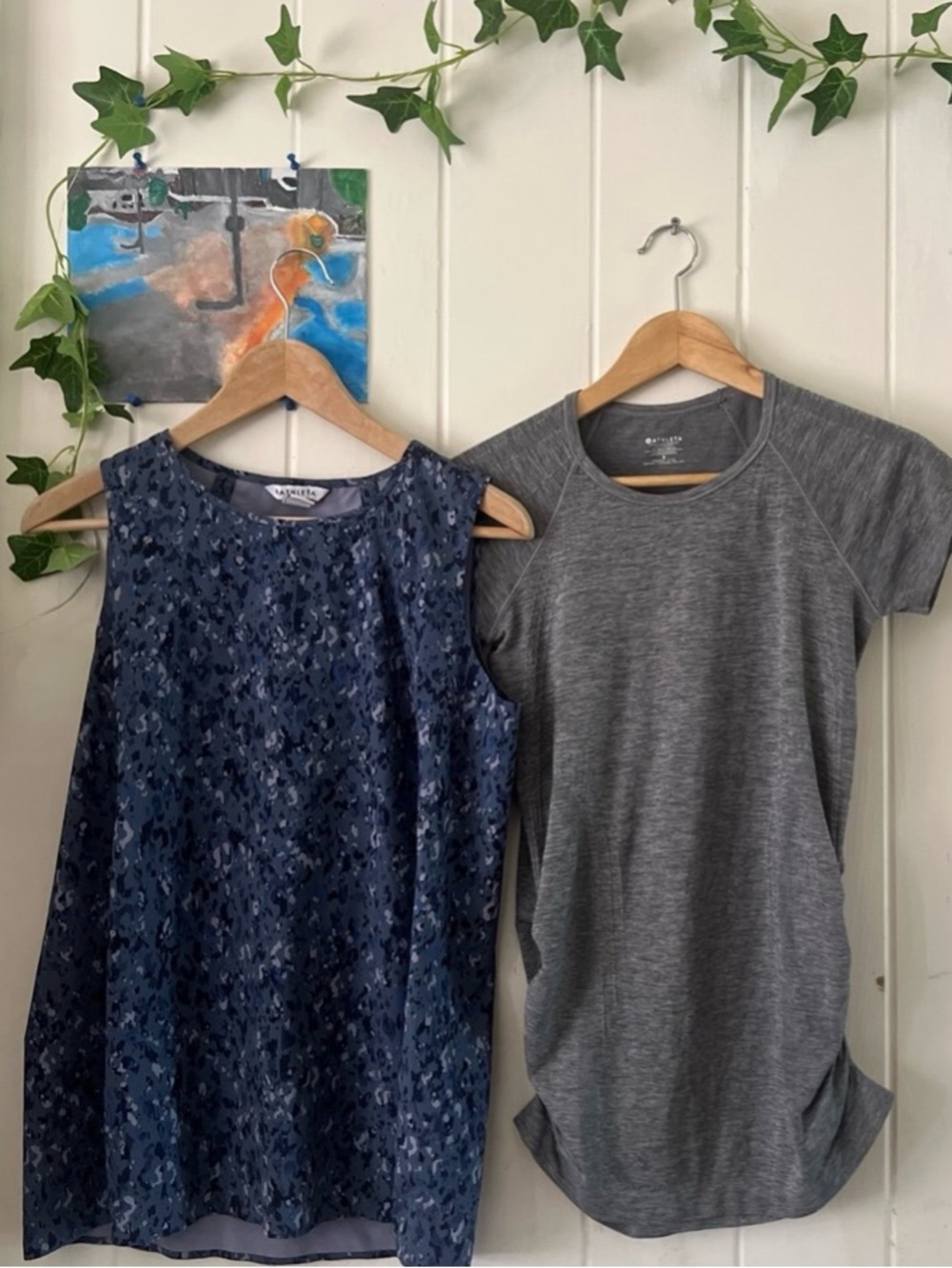 ❤️ Athleta Floral Tank Top with Gray Tee - bundle S